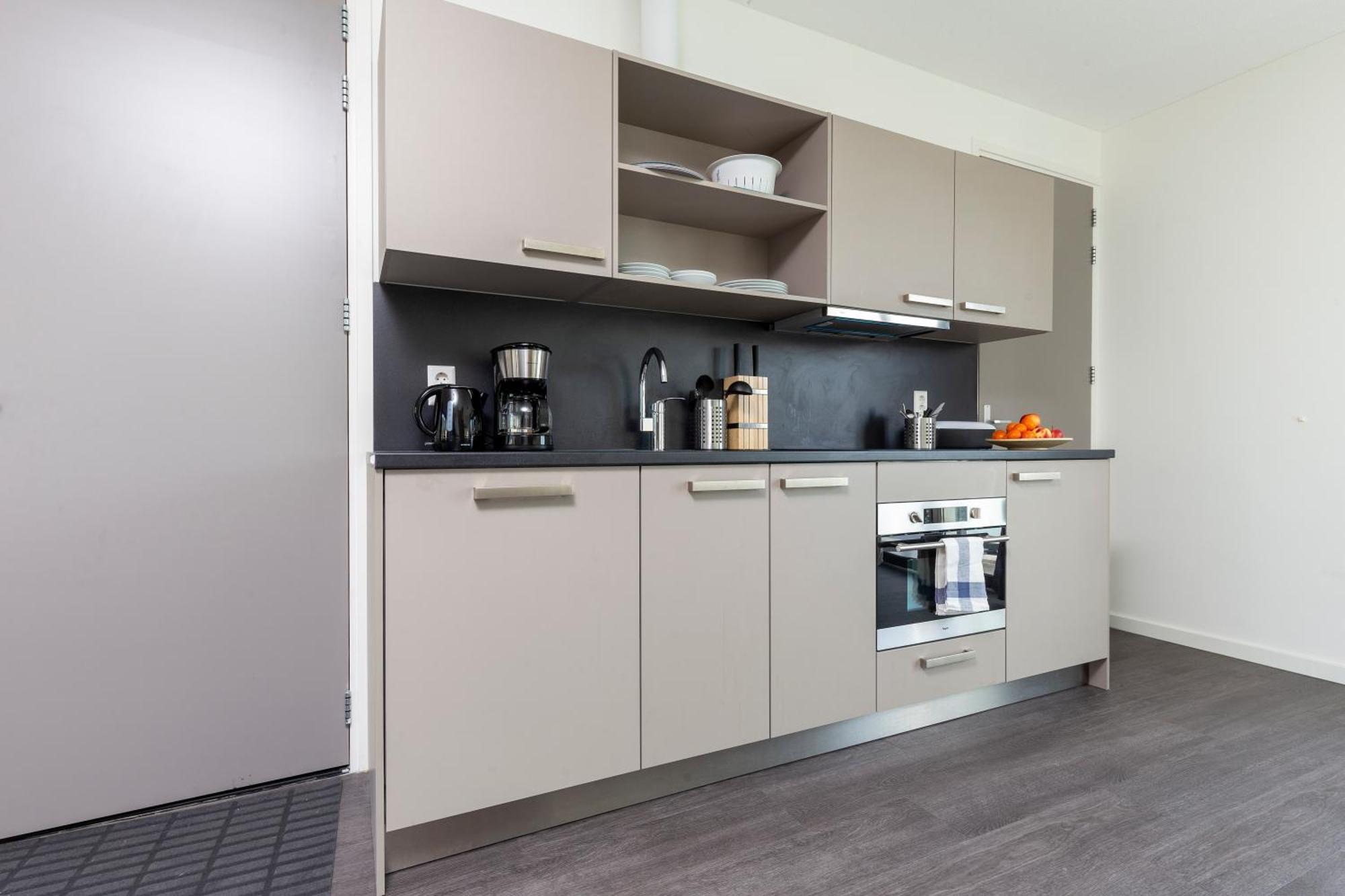 Family Executive Studio With Balcony Open Delft Utopia Flora 20F ภายนอก รูปภาพ